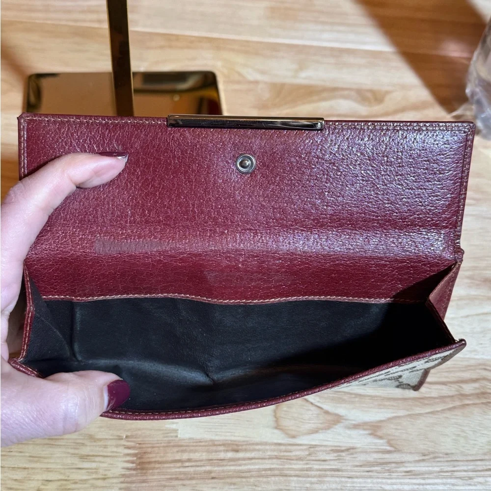 Gucci Beige and Brown Women's Wallet - Picture 8 of 8